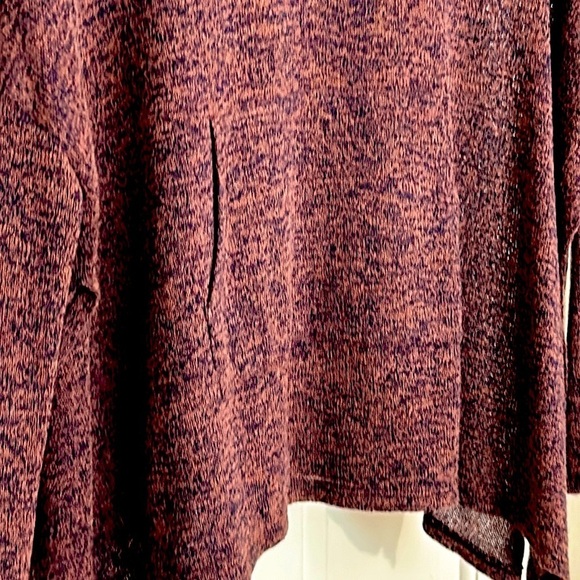 Paper Crane Sweater Hand Warmer Pocket Clay Orange Navy Blue Medium EUC - Picture 4 of 7